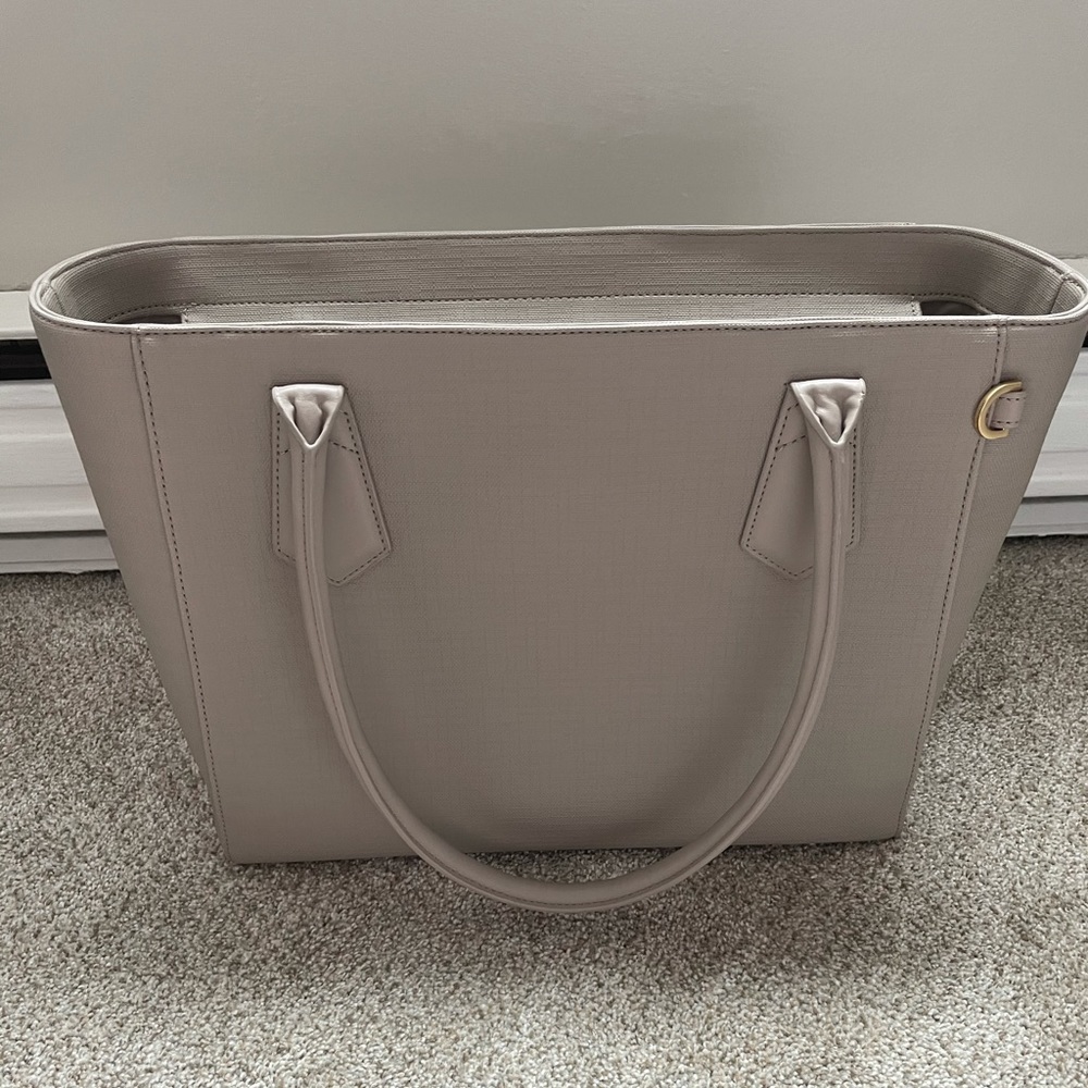 Dagne Dover Classic Signature Tote - Bleeker Blush